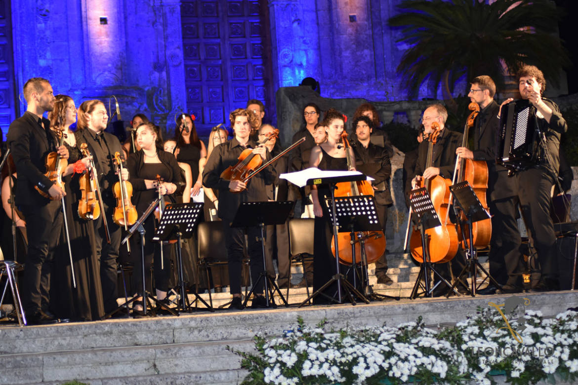 Coro-ed-Ensemble-del-Liceo-Musicale-Lucrezia-della-Valle-34.jpg